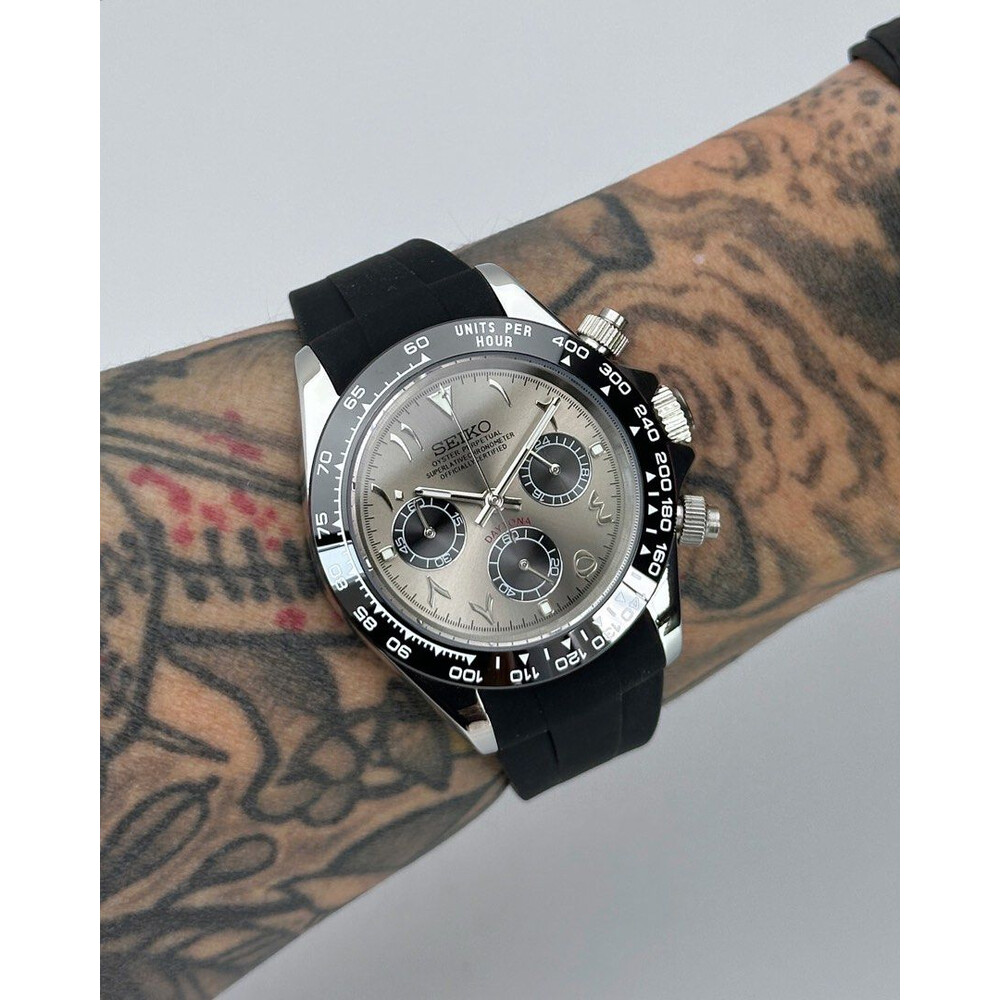 Custom Seiko Mod • Rhodium Grey Arabic Daytona Quartz Chronograph • 39.5mm